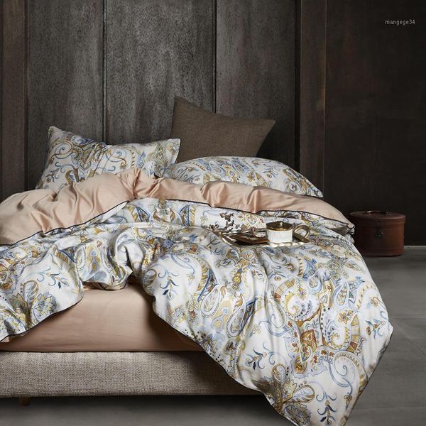 luxury egyptian cotton 4pcs bedding set king size duvet cover bed sheet set fitted sheet parure de lit1
luxury egyptian cotton 4pcs bedding set king size duvet cover bed sheet set fitted sheet parure de lit1