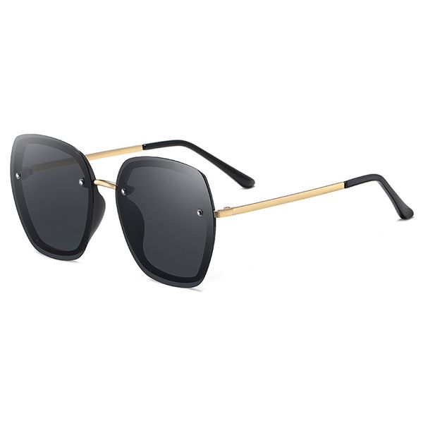 2020 new women sunglasses polarized vintage retro sun glasses fashion uv400 goggle square for women men luxury eyewear 2228, White;black
2020 new women sunglasses polarized vintage retro sun glasses fashion uv400 goggle square for women men luxury eyewear 2228, White;black