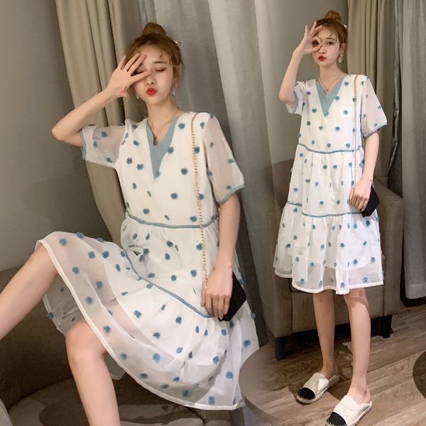 2021 new korean summer maternity fashion large v-neck embroidered polka dot mesh three-dimensional pattern of medium length dress g7lp, Black;gray
2021 new korean summer maternity fashion large v-neck embroidered polka dot mesh three-dimensional pattern of medium length dress g7lp, Black;gray