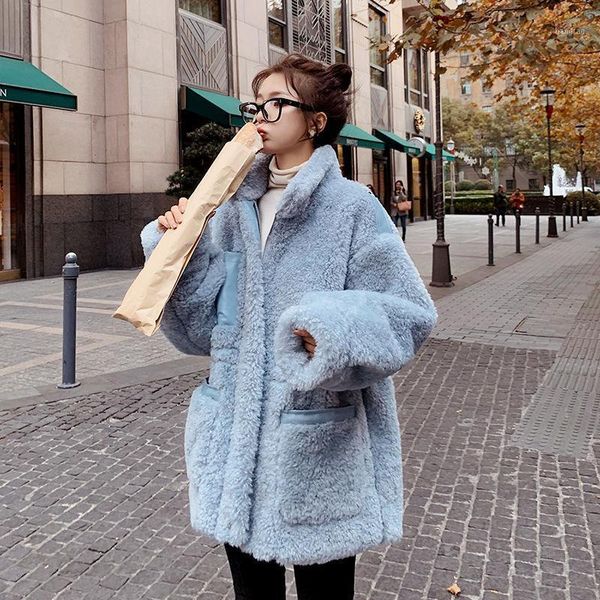 2021 women winter real lamb fur sheepskinthick coats female soft genuine fur plush coat lady casual fashion warm loose jacket b91, Black
2021 women winter real lamb fur sheepskinthick coats female soft genuine fur plush coat lady casual fashion warm loose jacket b91, Black