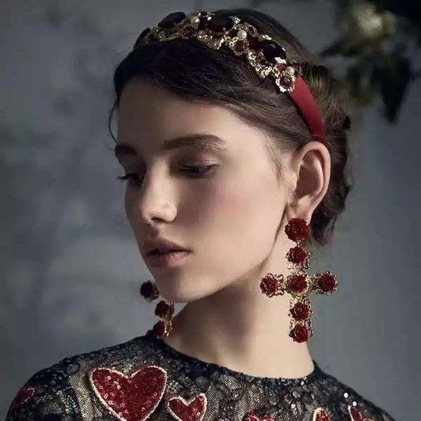 creative rhinestone rose flower cross earrings statement jewelry for women girls gold plated crystal rose flower drop earrings kimter-k300f
creative rhinestone rose flower cross earrings statement jewelry for women girls gold plated crystal rose flower drop earrings kimter-k300f