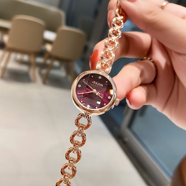 julius poly women's high sense chain watch temperament ins light luxury dial lady small delicate
julius poly women's high sense chain watch temperament ins light luxury dial lady small delicate