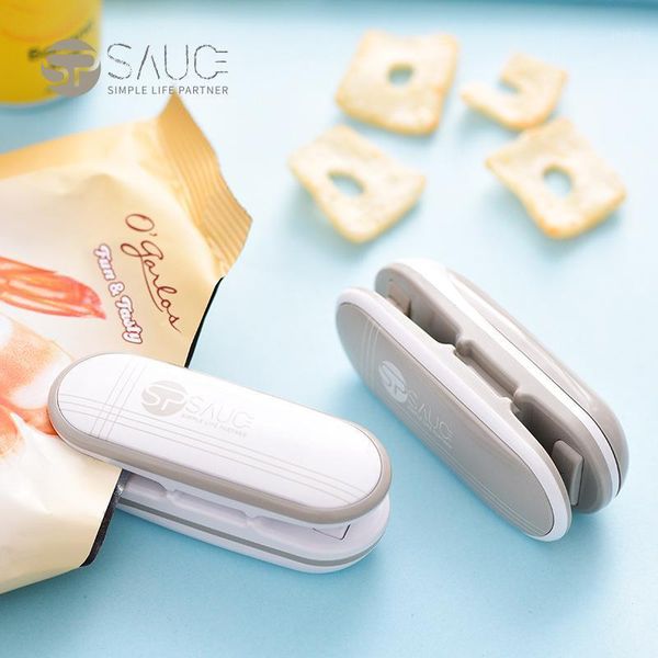 vacuum food sealing machine household hand pressure mini portable plastic bag packaging electric device sealer cutting easy to use1
vacuum food sealing machine household hand pressure mini portable plastic bag packaging electric device sealer cutting easy to use1