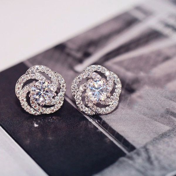 fashion women stud earring new trendy silver color rose flower shiny zircon crystal earrings ladies wedding jewelry gift, Golden;silver
fashion women stud earring new trendy silver color rose flower shiny zircon crystal earrings ladies wedding jewelry gift, Golden;silver