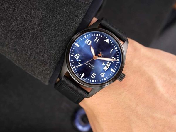 business new men's watch men's grade high mechanical watch men's watch, Slivery;brown
business new men's watch men's grade high mechanical watch men's watch, Slivery;brown
