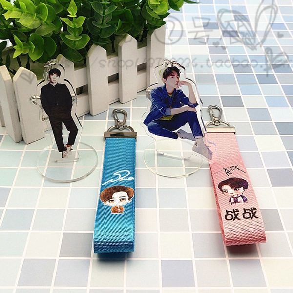 zhu yilong, xiao zhan, chen qingling, deng lun, wang yibo, yakeli, keychain, name strip, string, mobile phone, schoolbag and pendant card
zhu yilong, xiao zhan, chen qingling, deng lun, wang yibo, yakeli, keychain, name strip, string, mobile phone, schoolbag and pendant card