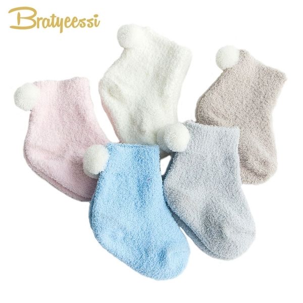cute soft winter newborn socks coral fleece warm baby socks for new born to 3 years 3 pairs/lot y201009, Pink;yellow
cute soft winter newborn socks coral fleece warm baby socks for new born to 3 years 3 pairs/lot y201009, Pink;yellow