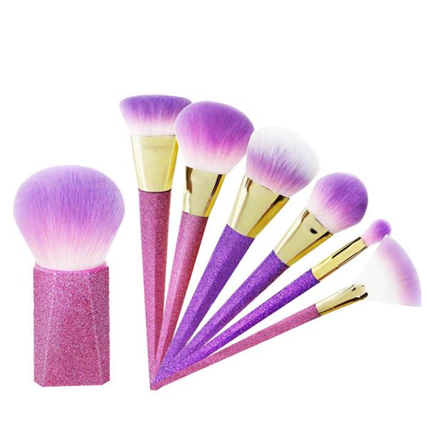 new makeup brushes 7pcs/set powder foundation blush eyelash brush make up brush tools kit makeup brush set.
new makeup brushes 7pcs/set powder foundation blush eyelash brush make up brush tools kit makeup brush set.