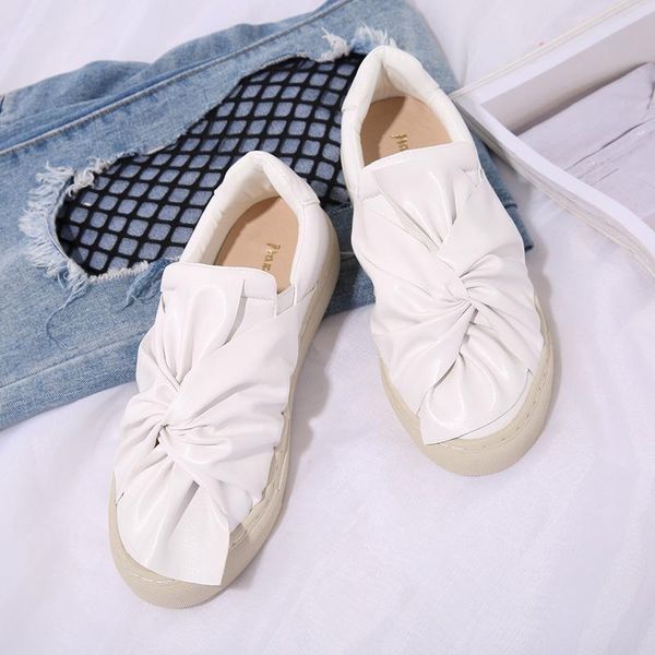 vogue bowtie women flat loafers soft sole slip on loafers white platform shoes round toe women sneakers swa0076, Black
vogue bowtie women flat loafers soft sole slip on loafers white platform shoes round toe women sneakers swa0076, Black