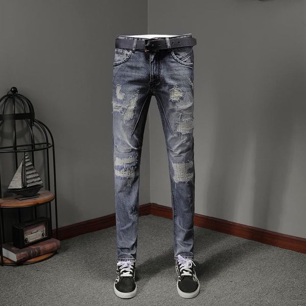 2021 new arrival eans straight pants fashion simple washed hole men jeans 100% cotton, Blue
2021 new arrival eans straight pants fashion simple washed hole men jeans 100% cotton, Blue