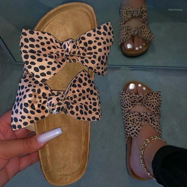 leopard non-slip flip-flops woman shoes bohemian style animal print flats open toe slipper casual beach shoe slippers woman1, Black
leopard non-slip flip-flops woman shoes bohemian style animal print flats open toe slipper casual beach shoe slippers woman1, Black