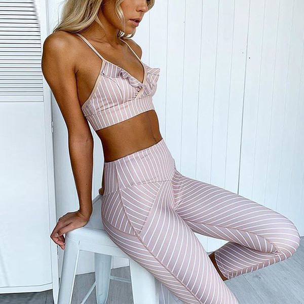 thin striped fitness set ruffles push up seamless sportswear sets bra + leggings pink 2 piece set workout high elastic suit t200825, Gray
thin striped fitness set ruffles push up seamless sportswear sets bra + leggings pink 2 piece set workout high elastic suit t200825, Gray