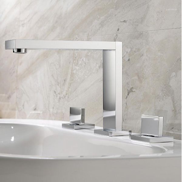 fashion copper three-hole basin faucet split double handle suitable for cold and mixing faucet beside bathtub1
fashion copper three-hole basin faucet split double handle suitable for cold and mixing faucet beside bathtub1