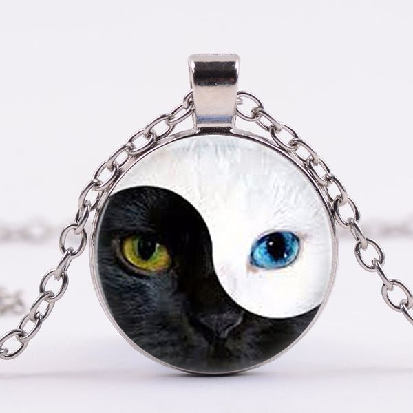 new tai ji yin yang pendant necklace classic black white chinese taoism sign glass gem necklace cat paw silver plated
new tai ji yin yang pendant necklace classic black white chinese taoism sign glass gem necklace cat paw silver plated