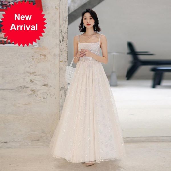 2021 new runway deluxe fashion party new frizzy white pink flower long elegant female turtleneck square dress luxury dlmr, Black;gray
2021 new runway deluxe fashion party new frizzy white pink flower long elegant female turtleneck square dress luxury dlmr, Black;gray