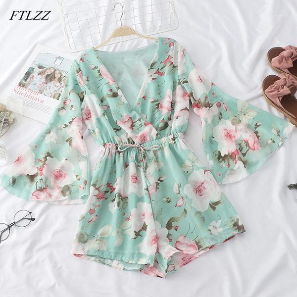 ftlzz women floral print chiffon beach romper summer lantern sleeve vocation three quarter floral v neck mini romper1, Black;white
ftlzz women floral print chiffon beach romper summer lantern sleeve vocation three quarter floral v neck mini romper1, Black;white