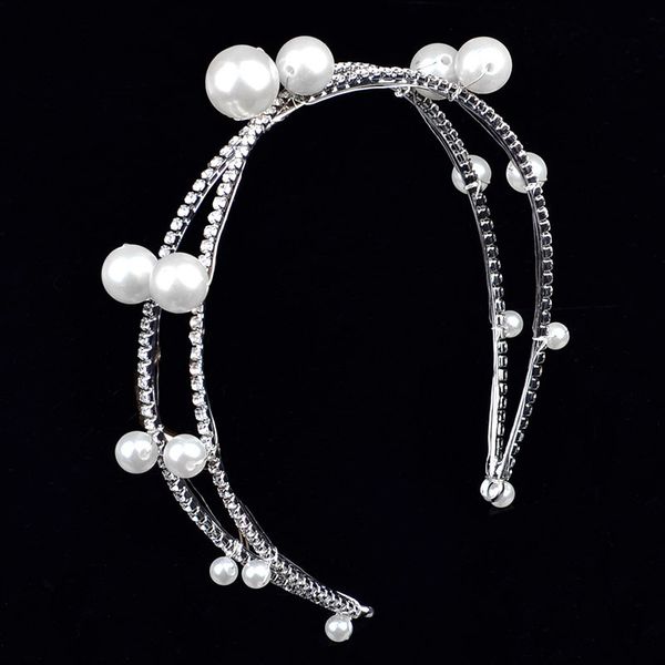 korean bridal headband wedding headdress diamond studio modeling with makeup pan hair diamond hairband
korean bridal headband wedding headdress diamond studio modeling with makeup pan hair diamond hairband