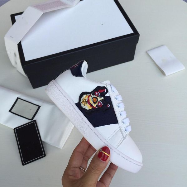 a1 2021 spring autumn kids shoes for baby girl toddler girls single shoes with bow-knot princess children flat shoes, Black;red 
a1 2021 spring autumn kids shoes for baby girl toddler girls single shoes with bow-knot princess children flat shoes, Black;red