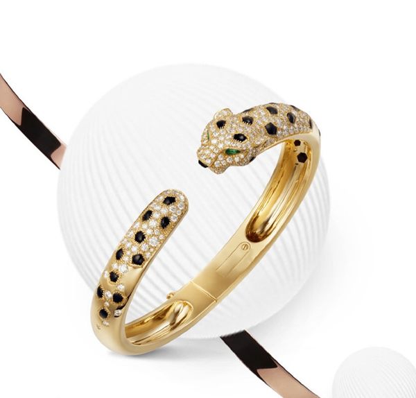 2020 new bracelet domineering spotted panther diamond bracelet round bright cut dia. emerald, onyx, asian gold, Black
2020 new bracelet domineering spotted panther diamond bracelet round bright cut dia. emerald, onyx, asian gold, Black