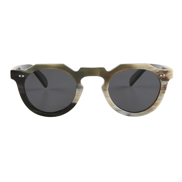 fashion flower bridge small round frame rivet decoration yak brown polarized beach sunglasses horn glasses eyeglasses, White;black
fashion flower bridge small round frame rivet decoration yak brown polarized beach sunglasses horn glasses eyeglasses, White;black