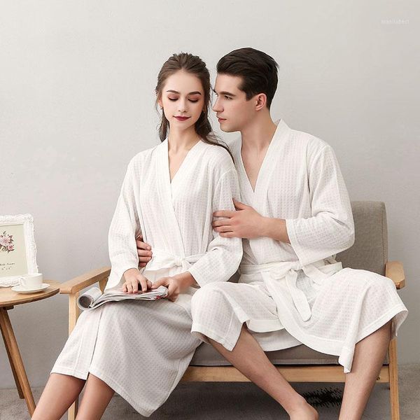 summer thin waffle couple bathrobe ladies plus size water-absorbing quick-drying bathrobe three-quarter sleeves1, Black;red
summer thin waffle couple bathrobe ladies plus size water-absorbing quick-drying bathrobe three-quarter sleeves1, Black;red