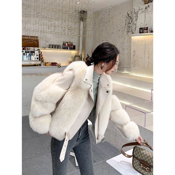 2020 new winter thick warm women's artificial fur coat faux fur coat female high imitation fox fur jacket loose long coat l05x1016, Black;brown
2020 new winter thick warm women's artificial fur coat faux fur coat female high imitation fox fur jacket loose long coat l05x1016, Black;brown