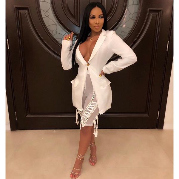 2020 new style deep v-neck long blazers women back hollow out blazers high street fashion dr6229, White;black
2020 new style deep v-neck long blazers women back hollow out blazers high street fashion dr6229, White;black