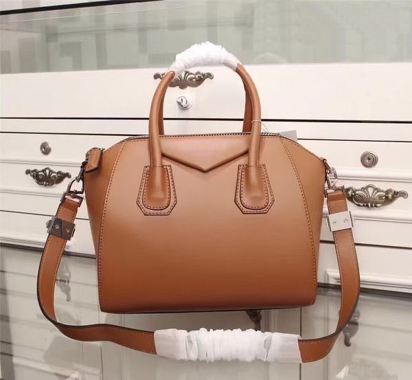 5a quality new classic designers women leathers handbag tote bag cross body bagi shoulder bags purse fashion bags leather black handbags
5a quality new classic designers women leathers handbag tote bag cross body bagi shoulder bags purse fashion bags leather black handbags
