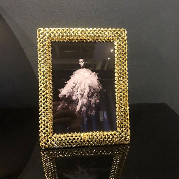 frames gold plating hollow zinc alloy picture frame in 4x6, 5x7, 8x10 inches modern home tabledecor metal rectangle po
frames gold plating hollow zinc alloy picture frame in 4x6, 5x7, 8x10 inches modern home tabledecor metal rectangle po