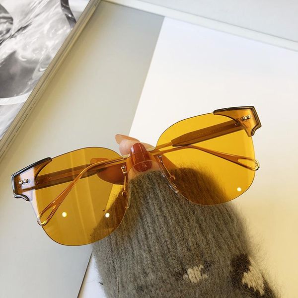 sunglasses transparent yellow square fashion women men colorful rimless cat eye sun glasses travel eyewear oculos, White;black
sunglasses transparent yellow square fashion women men colorful rimless cat eye sun glasses travel eyewear oculos, White;black