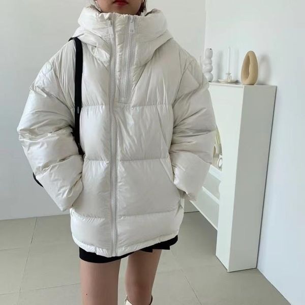 women down coats original winter age reduction zipper hooded black and white blue and white duck down jacket
women down coats original winter age reduction zipper hooded black and white blue and white duck down jacket