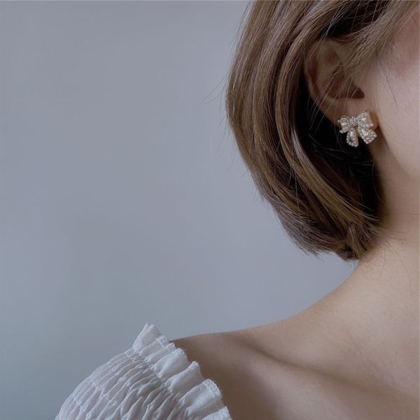fashion 925 silver needle south korea dongdaemun bow pearl earrings internet celebrity new studs personalized fashion earrings fashion desig, Golden
fashion 925 silver needle south korea dongdaemun bow pearl earrings internet celebrity new studs personalized fashion earrings fashion desig, Golden