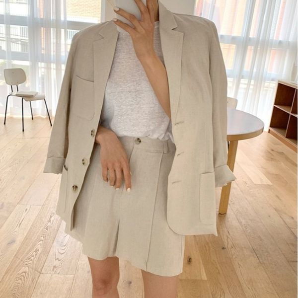 2020 new summer women's wear korean long sleeve coat casual coat suit suit shorts fashion two piece fashion aqbj0, Gray
2020 new summer women's wear korean long sleeve coat casual coat suit suit shorts fashion two piece fashion aqbj0, Gray