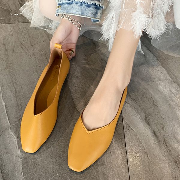 fashion women flat shoe autumn solid color elegant low-heeled office shoes 2020 shallow comfortable casual slip-on woman shoe, Black
fashion women flat shoe autumn solid color elegant low-heeled office shoes 2020 shallow comfortable casual slip-on woman shoe, Black