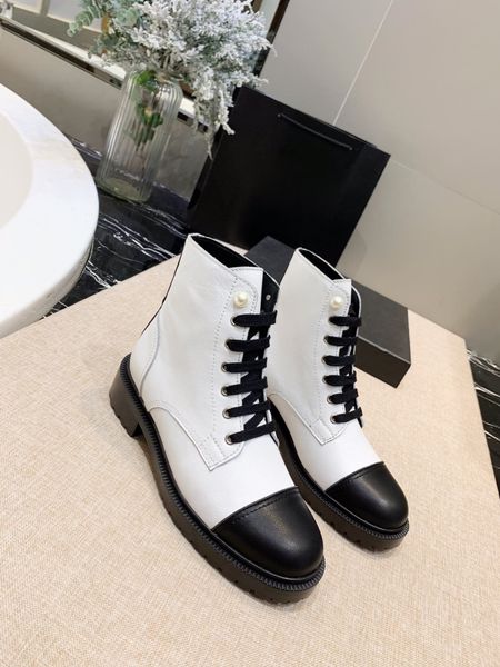 martin boots women 2020 new versatile leather nail high handsome motorcycle boots british short boot women's spring and autumn boot, Black
martin boots women 2020 new versatile leather nail high handsome motorcycle boots british short boot women's spring and autumn boot, Black