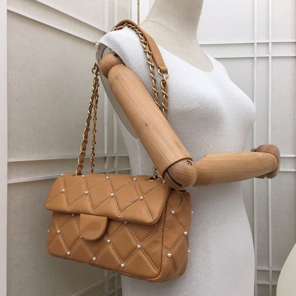 made in real leather clutch purse handbag bag woman bag shoulder bag serial number inside 8956
made in real leather clutch purse handbag bag woman bag shoulder bag serial number inside 8956