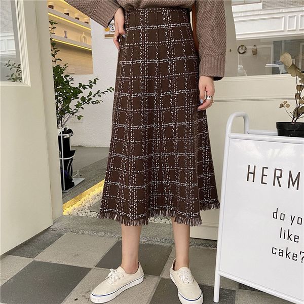2021 vintage winter knitted out new mid-length chess skirt feminine classic fringes high waist to skort wool line fmxb, Black
2021 vintage winter knitted out new mid-length chess skirt feminine classic fringes high waist to skort wool line fmxb, Black