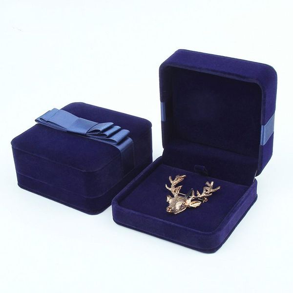 1pc flannelette jewelry box jewelry receiving boxes brooch box fashion jewelry wrapping gift boxes display bbyvjt lipper
1pc flannelette jewelry box jewelry receiving boxes brooch box fashion jewelry wrapping gift boxes display bbyvjt lipper