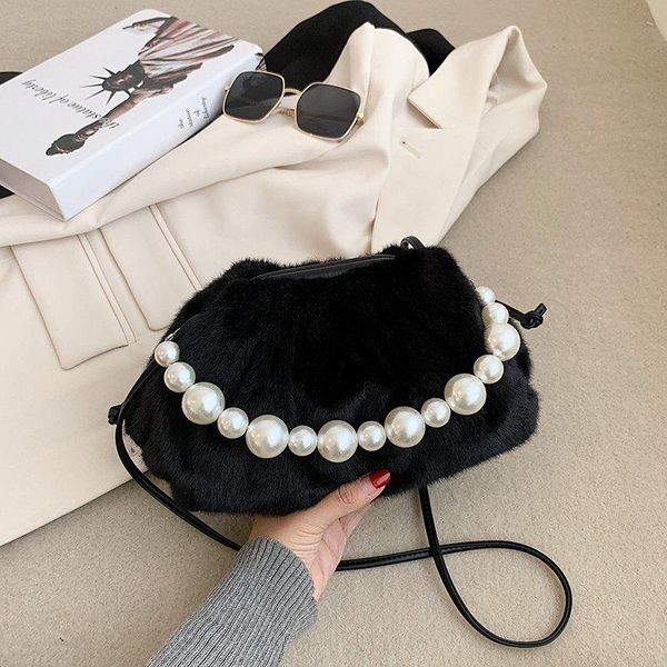 luxury pearl chains designer soft fur hobos shoulder bag fashion solid color crossbody bags for women 2020 small ladies handbags
luxury pearl chains designer soft fur hobos shoulder bag fashion solid color crossbody bags for women 2020 small ladies handbags