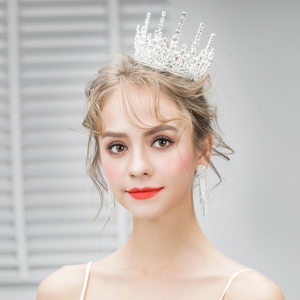 bridal small headdress 2020 new korean silver round earrings baroque crown wedding dress accessories
bridal small headdress 2020 new korean silver round earrings baroque crown wedding dress accessories