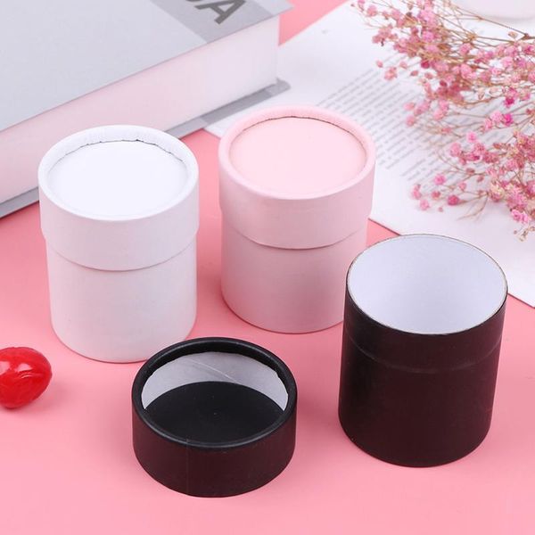 new round flower paper boxes lid hug florist flower bucket gift packaging box gift candy bar party wedding storage boxes1
new round flower paper boxes lid hug florist flower bucket gift packaging box gift candy bar party wedding storage boxes1