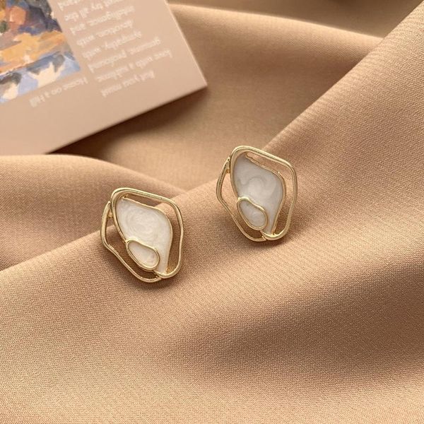 stud factory direct sales of japanese and korean oval painting oil earrings creative irregular geometric wholesale, Golden;silver
stud factory direct sales of japanese and korean oval painting oil earrings creative irregular geometric wholesale, Golden;silver