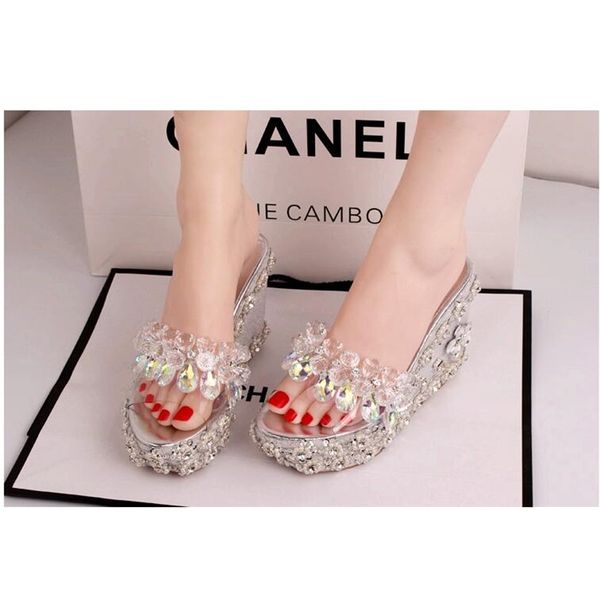 2020 pendant magic crystal strass transparent straw background sandals and high heels handcrafted shoes woman's mouth 0048, Black
2020 pendant magic crystal strass transparent straw background sandals and high heels handcrafted shoes woman's mouth 0048, Black