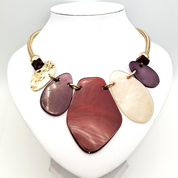 european and american new fashion and popular acrylic exaggerated atmosphere ladies women necklace sets, Golden;silver
european and american new fashion and popular acrylic exaggerated atmosphere ladies women necklace sets, Golden;silver