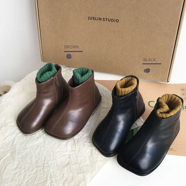 girls' square head martin autumn korean winter 2020 new plush children' baby girl princs boots, Black;grey
girls' square head martin autumn korean winter 2020 new plush children' baby girl princs boots, Black;grey