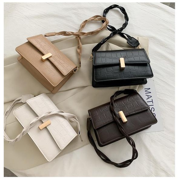 mini bag women's 2020 new style fashion underarm bag texture popular all-match shoulder messenger
mini bag women's 2020 new style fashion underarm bag texture popular all-match shoulder messenger