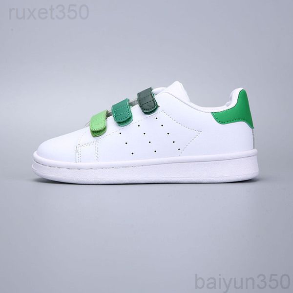 2020 spring autumn kids shoes fashion girl causal shoes super star boy running sneakers sports children shoes board toddler sneaker gtt6c, Black
2020 spring autumn kids shoes fashion girl causal shoes super star boy running sneakers sports children shoes board toddler sneaker gtt6c, Black