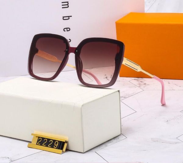 designer sunglasses 2023 brand mens women mirror classic round sunglasse uv400 eyewear metal gold frame sun glasses polaroid glass lens with, White;black
designer sunglasses 2023 brand mens women mirror classic round sunglasse uv400 eyewear metal gold frame sun glasses polaroid glass lens with, White;black