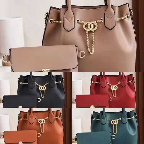 v40ck 2020 autumn winter new fashion women's mother style child large capacity hand shoulder bagbag korean bags shoulder messenger bag
v40ck 2020 autumn winter new fashion women's mother style child large capacity hand shoulder bagbag korean bags shoulder messenger bag