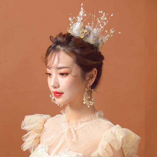 2019 new performance alloy cloth accessories wedding jewelry modeling crown hair dress headdress, Silver
2019 new performance alloy cloth accessories wedding jewelry modeling crown hair dress headdress, Silver